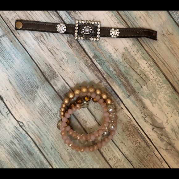 Bracelets - Picture 2 of 4